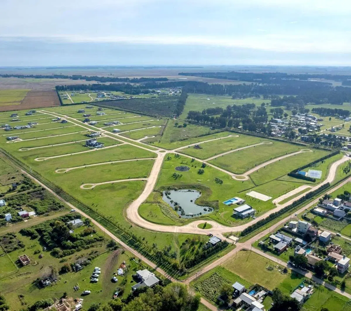 Tu Refugio de 700 m²: Terrenos Exclusivos en el Entorno de Santa Elena 5