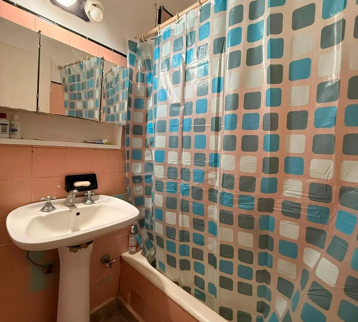 3 Ambientes a Reciclar | Living Comedor | Cocina Separada | USD 75.000 8