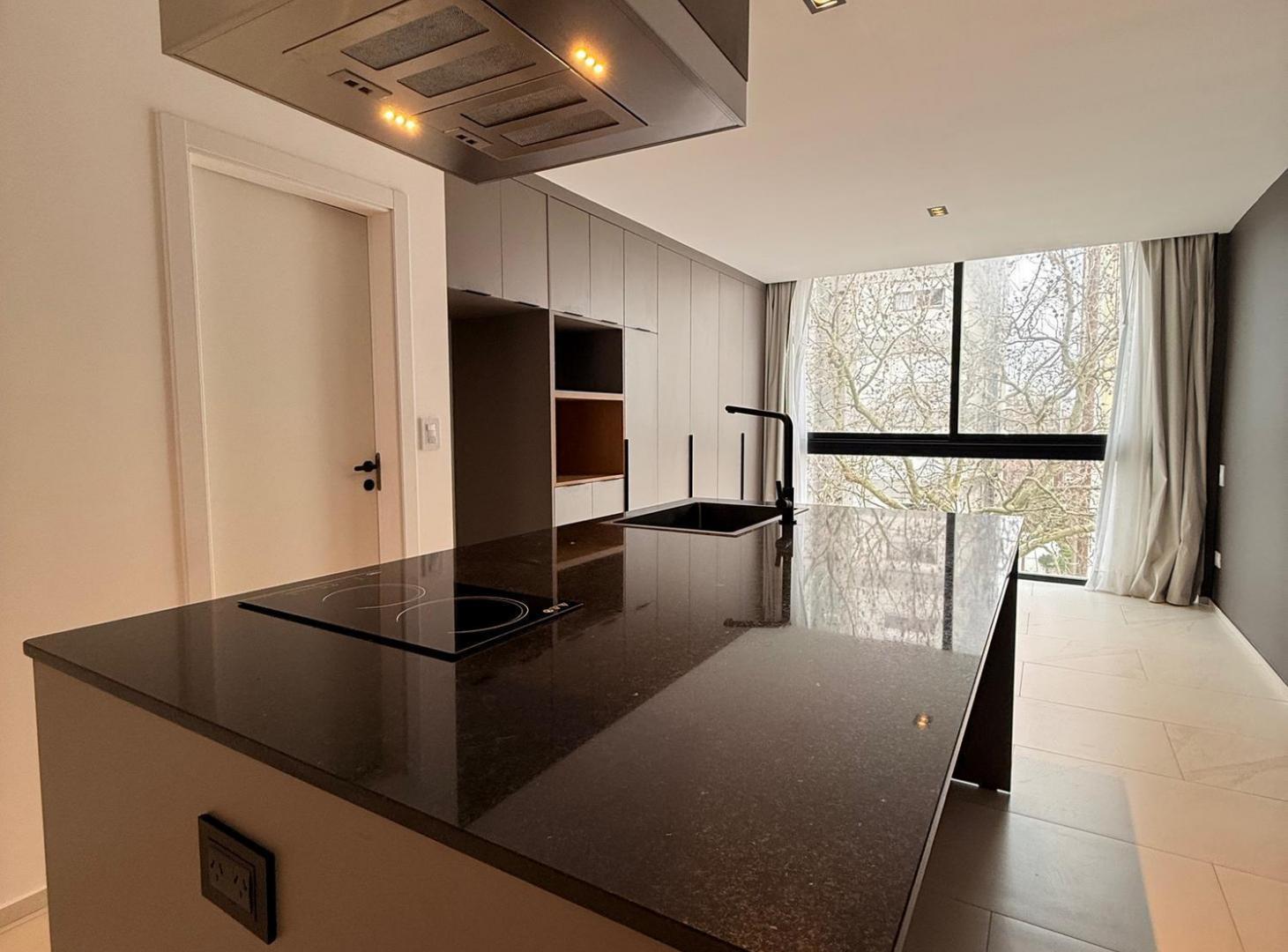 Foto de Departamento en Alquiler zona Guemes, imagen 4