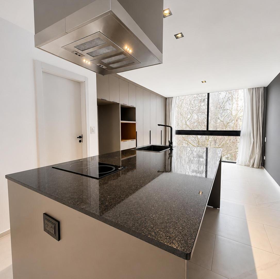 Foto de Departamento en Alquiler zona Guemes, imagen 2