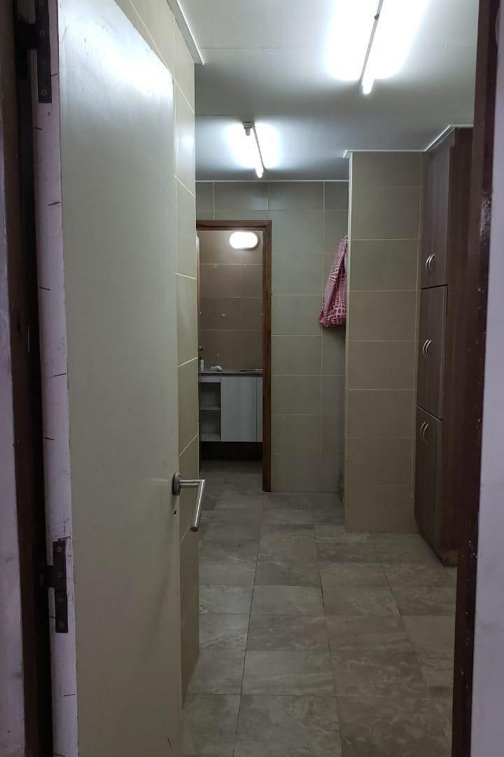 Foto de Bodega-Galpon en Alquiler en Barrio Santa Rita, imagen 4
