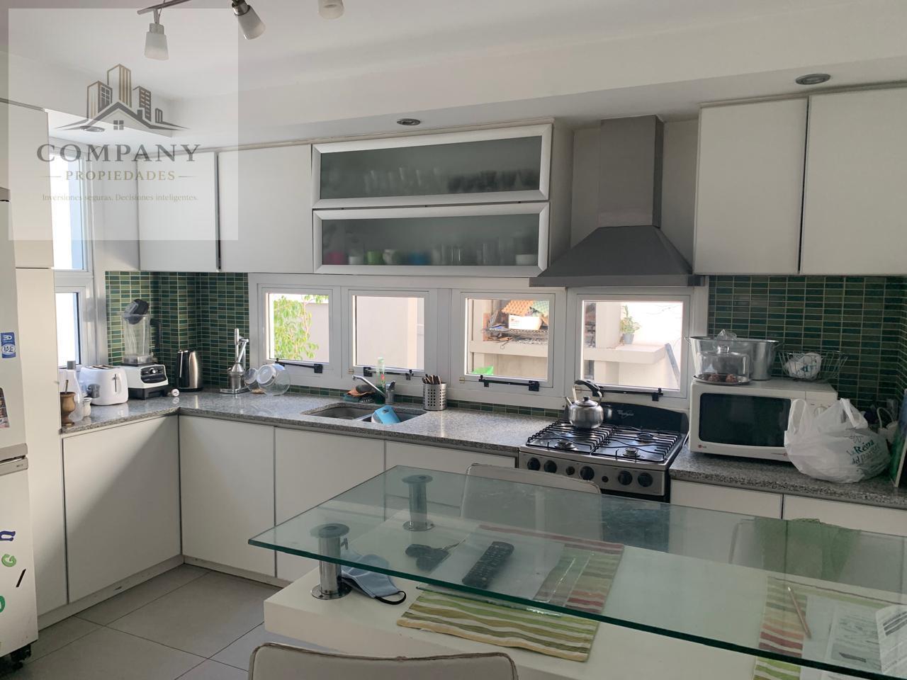 Foto de Casa Moderna de 5 ambientes, imagen 2