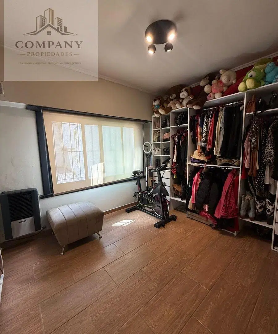 Departamento en La Perla 4