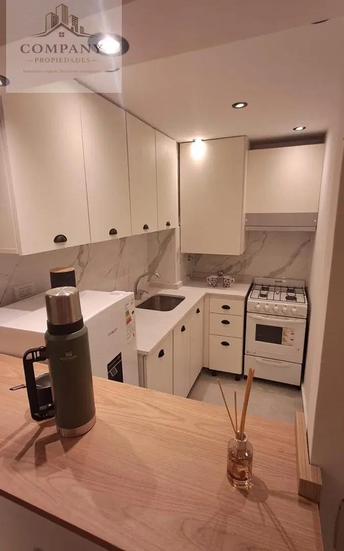 Departamento en venta 2 ambientes con balcon y patio. 8