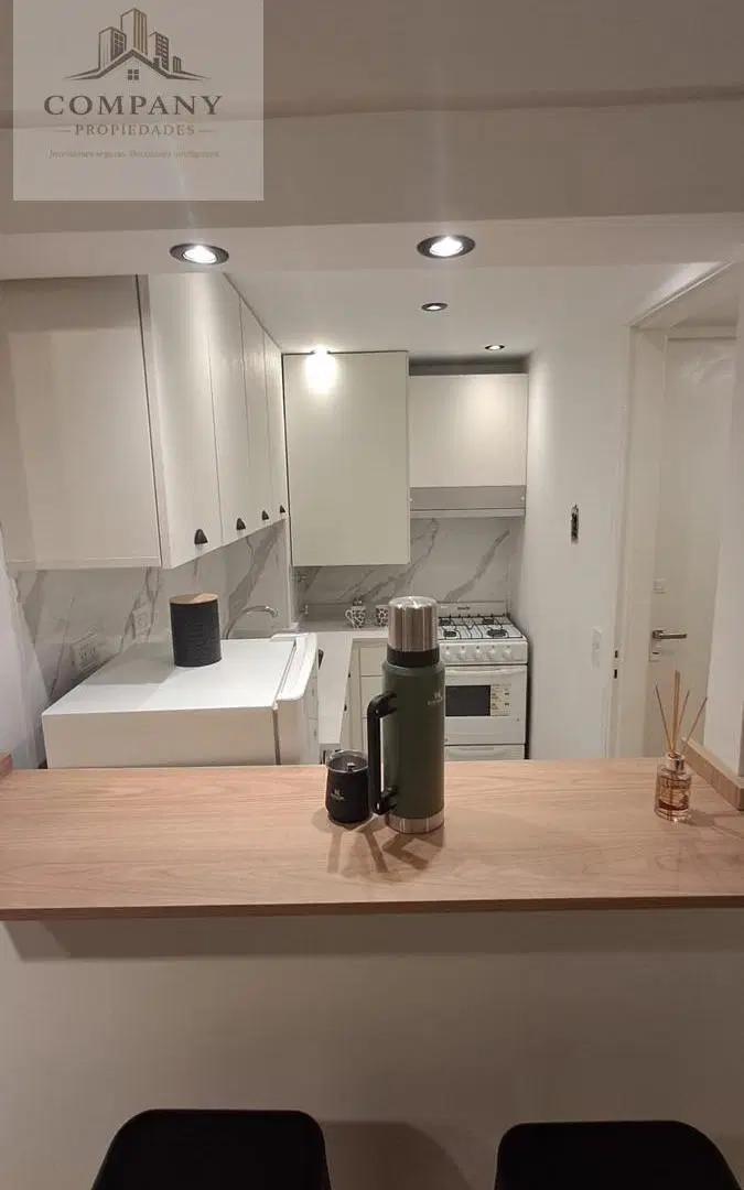 Departamento en venta 2 ambientes con balcon y patio. 5