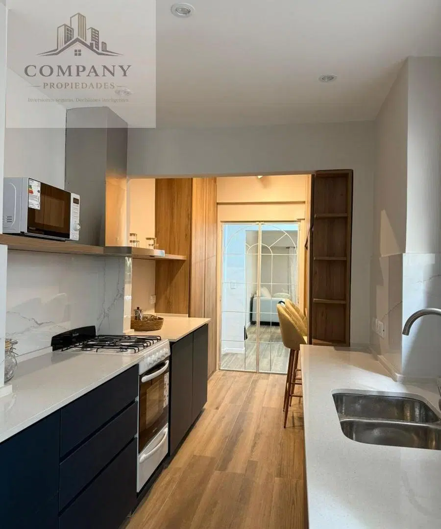 Departamento en venta 3 ambientes a la calle con balcon saliente. 8