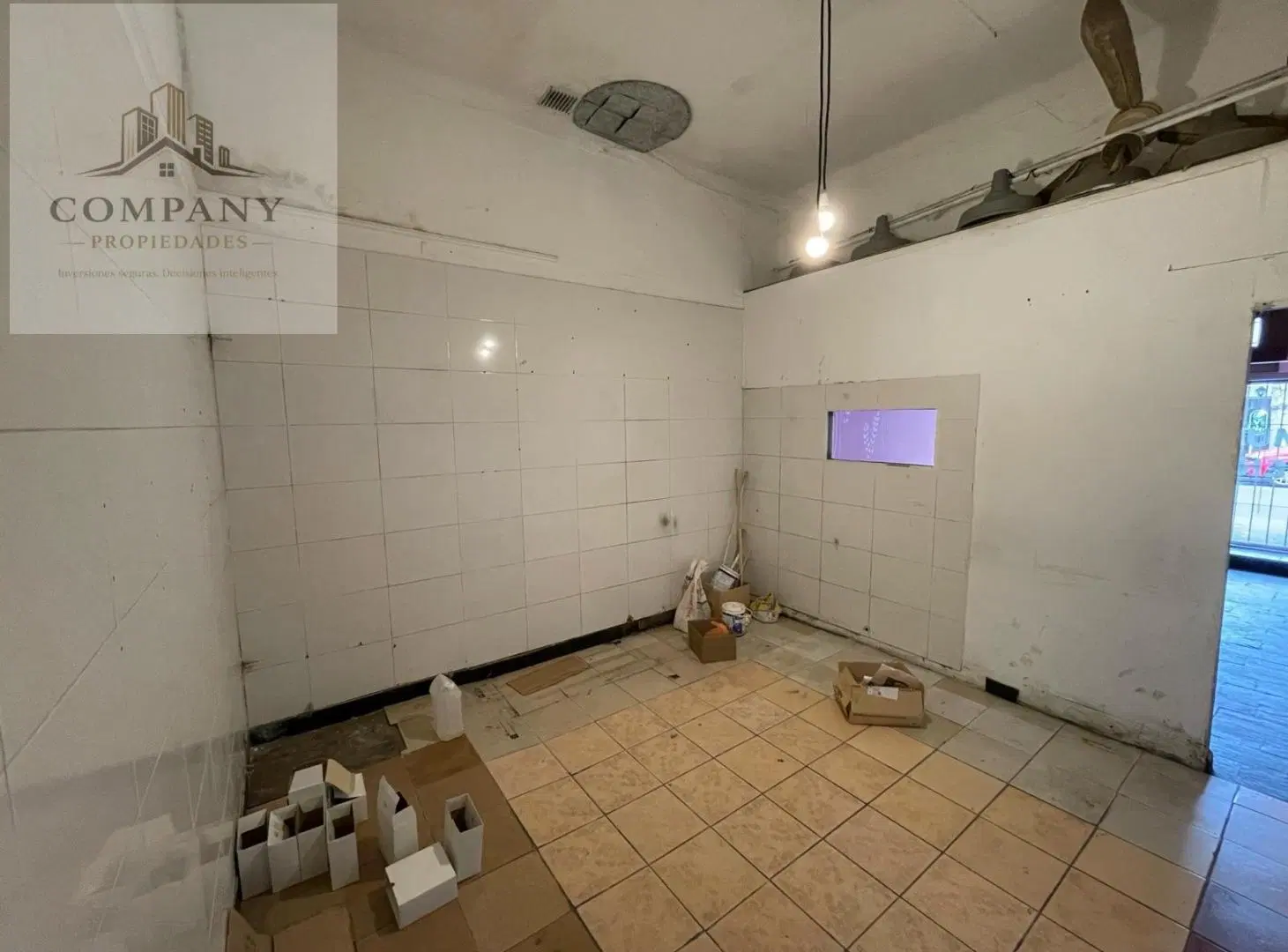 Alquiler local comercial en zona centro. 4