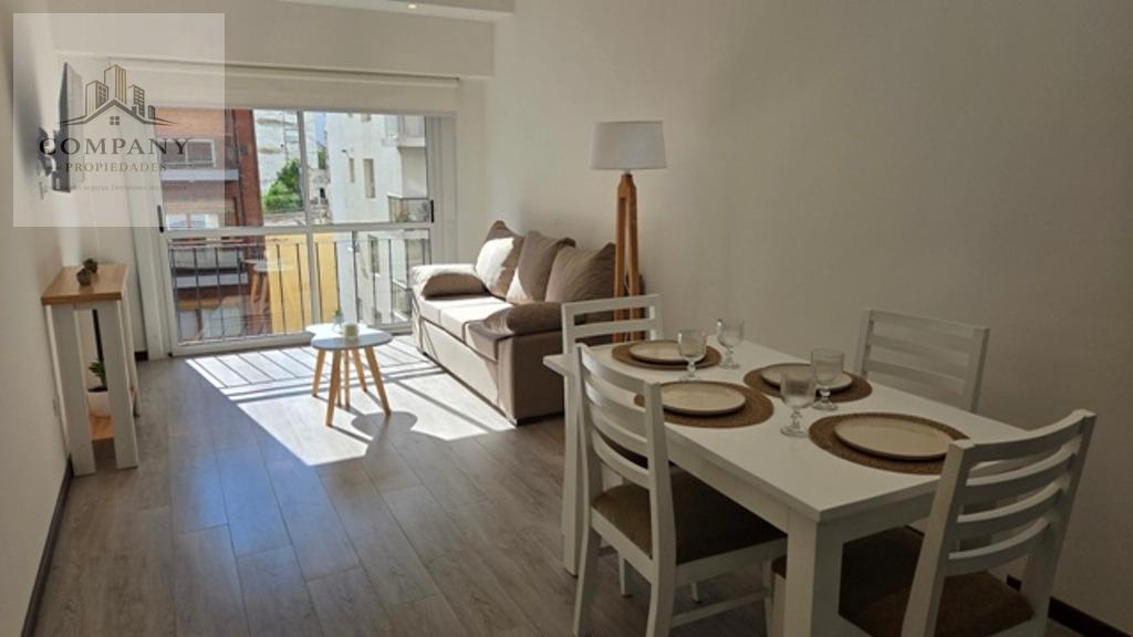 Foto de Departamento en venta 3 ambientes a la calle sobre vereda de sol, imagen 1