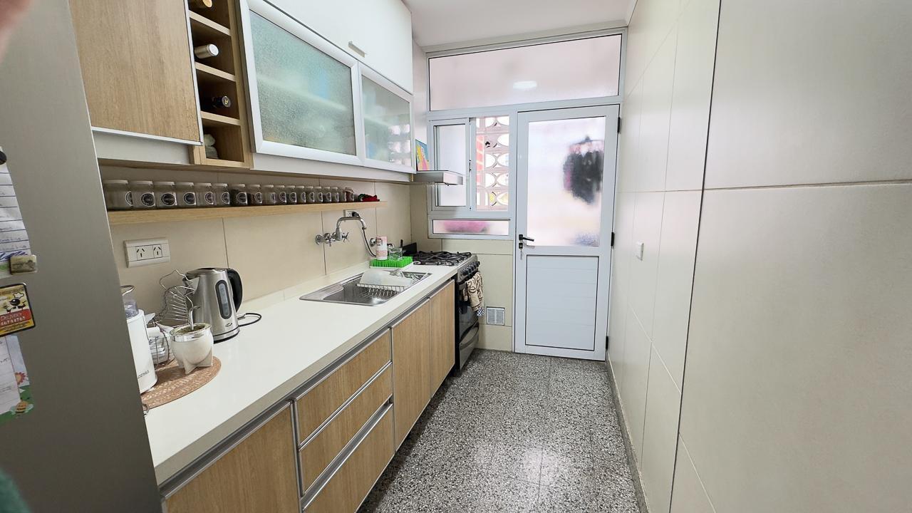 VENTA | DEPARTAMENO 4 AMBIENTES | FLORES