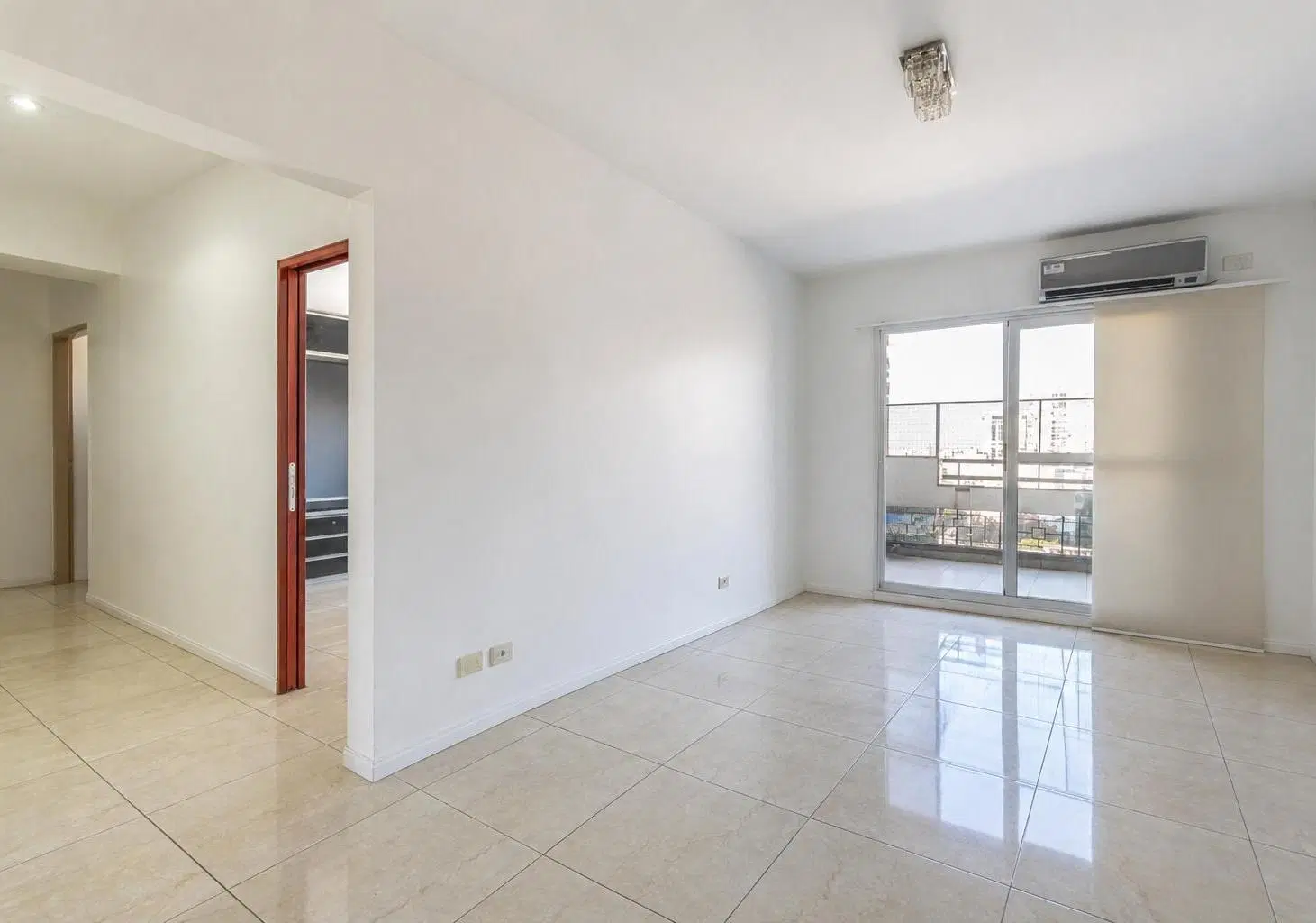 VENTA SEMIPISO 3 AMBIENTES CON BALCON EN VILLA DEVOTO 1
