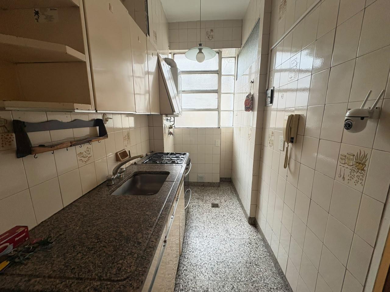 Foto de VENTA DEPARTAMENTO 3 AMBIENTES EN SAN TELMO CON DEPENDENCIA, imagen 1