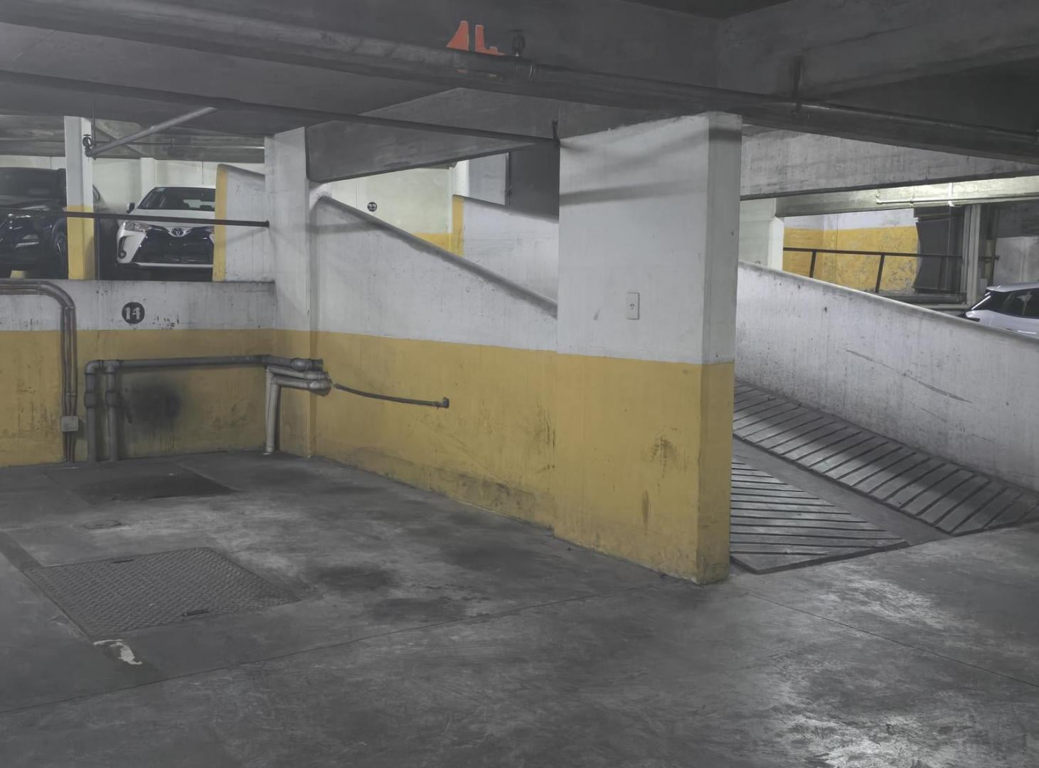 Foto de Venta de Cochera Fija Cubierta en Villa Devoto | Ideal Inversión o Uso, imagen 1