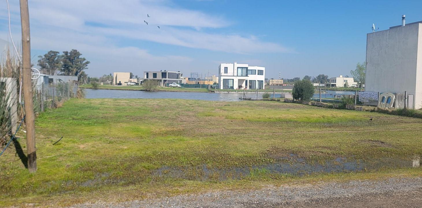 Foto de Venta de Terreno a la laguna en El Ensueño, imagen 1