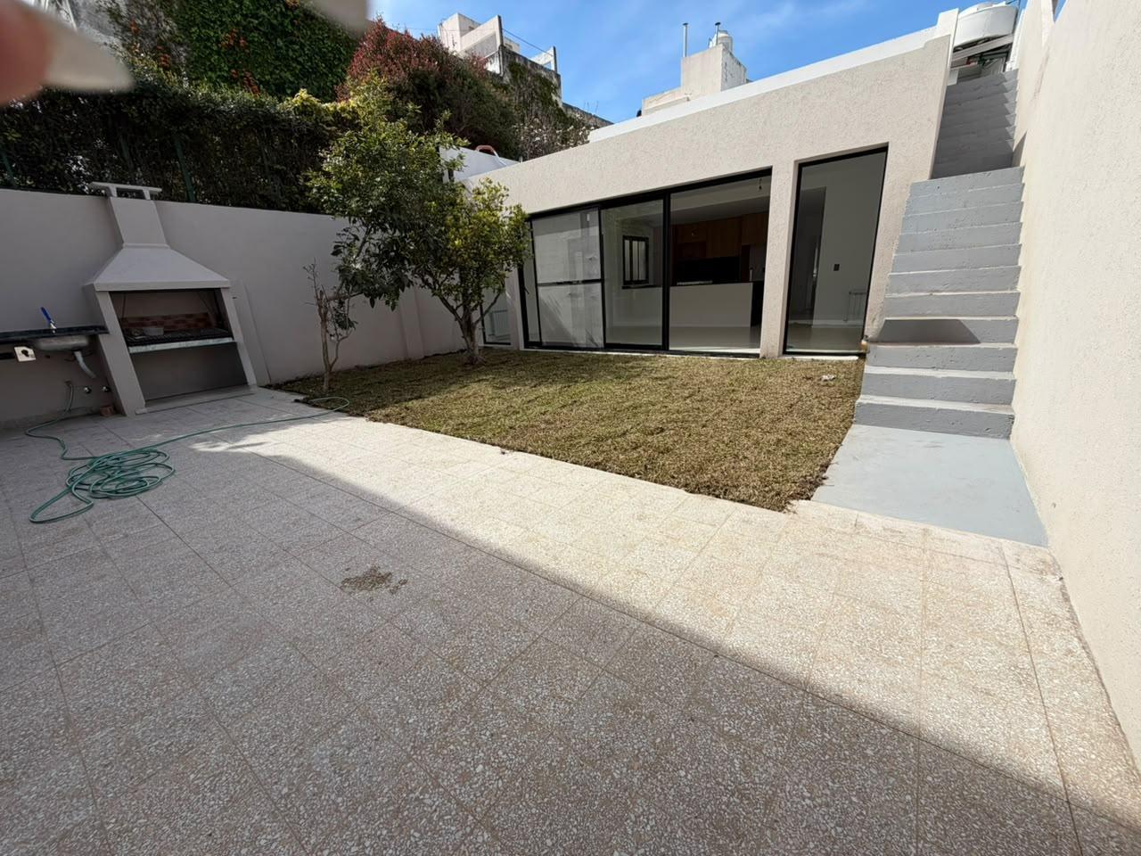 Foto de Alquiler PH 3 ambientes a estrenar con patio y terraza, imagen 3