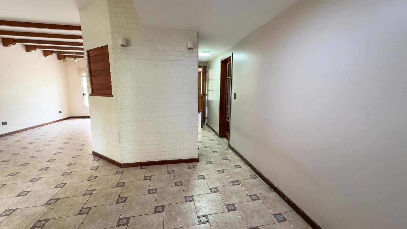 Foto de Venta Chalet 5 Amb con Pileta en Ramos Mejía| Financiación Directa, imagen 5