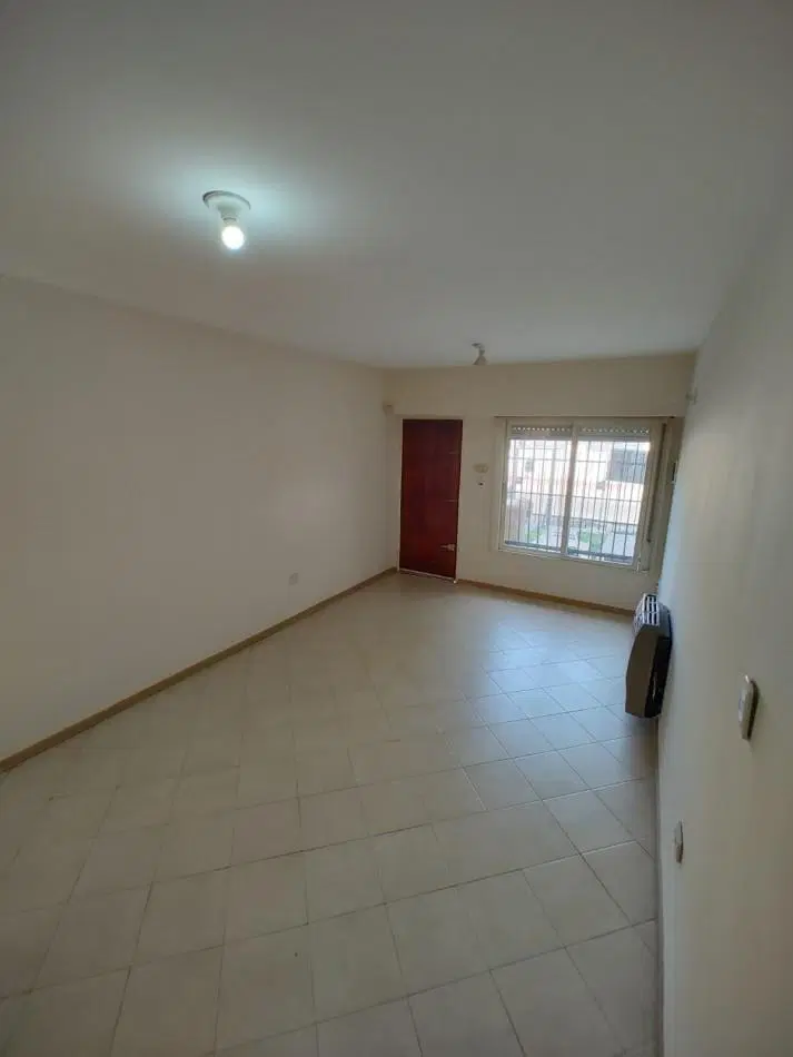 Duplex en Alquiler Moron 3 Ambientes con Cochera 5