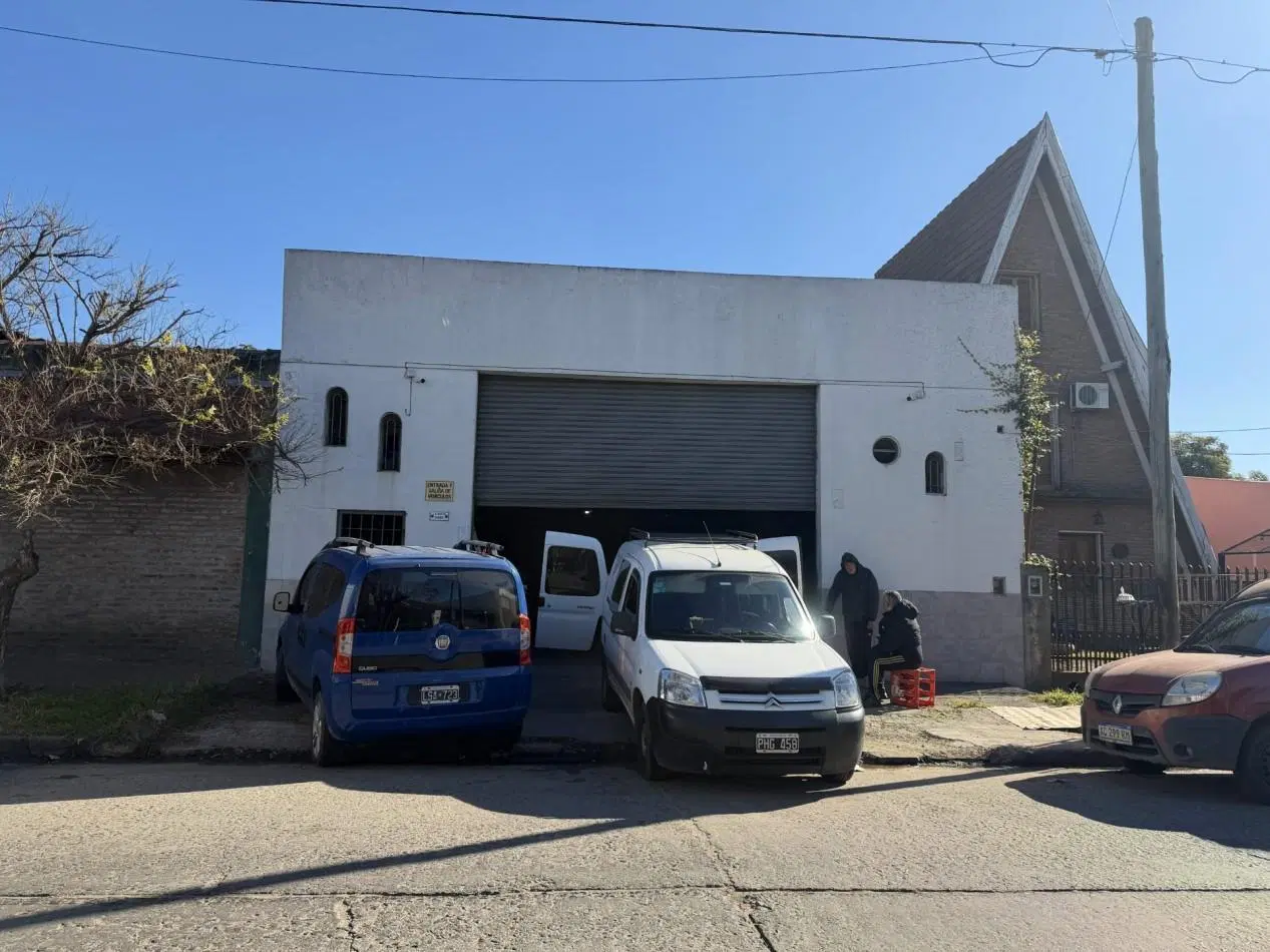 Galpon 300 m2 cubiertos William Morris en Alquiler 5