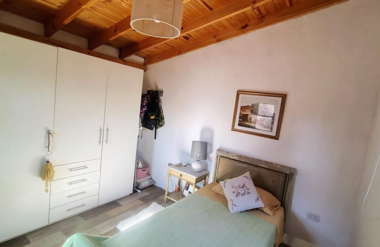 Foto de Venta Casa 3 ambientes Hurlingham Cochera, imagen 5