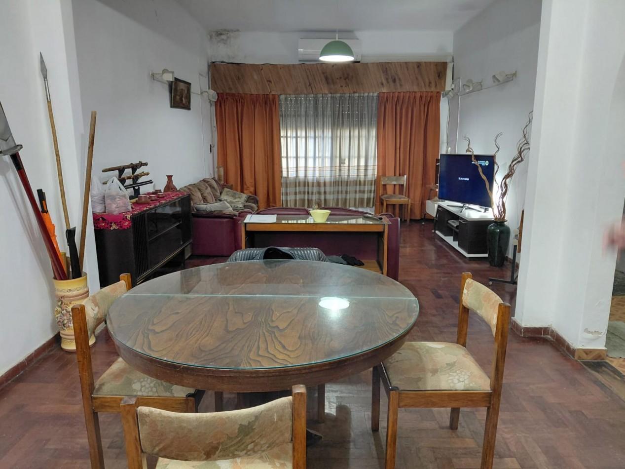 Foto de VENTA CASA 3 AMBIENTES HURLINGHAM CON DOBLE COCHERA, imagen 3