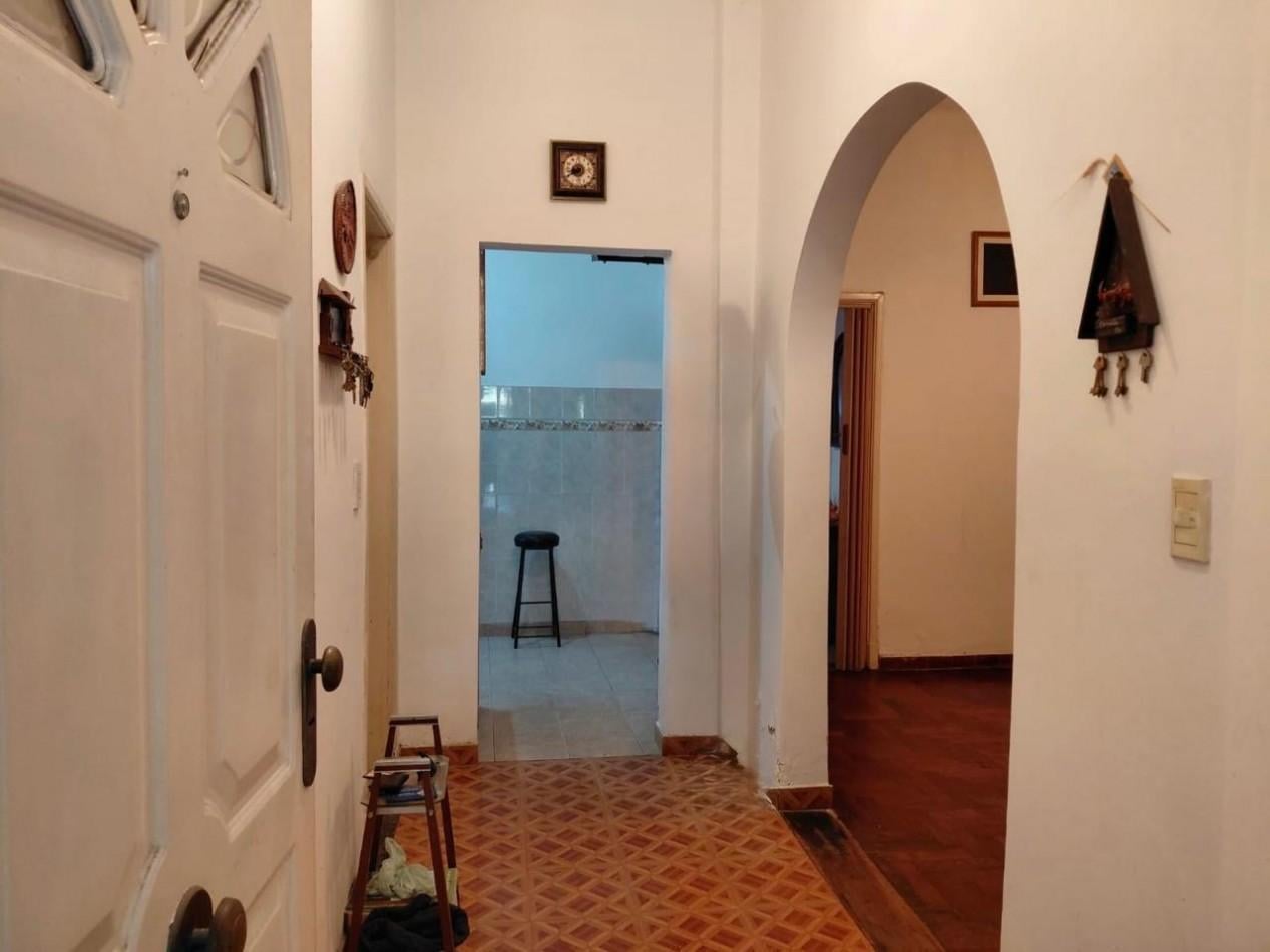Foto de VENTA CASA 3 AMBIENTES HURLINGHAM CON DOBLE COCHERA, imagen 4