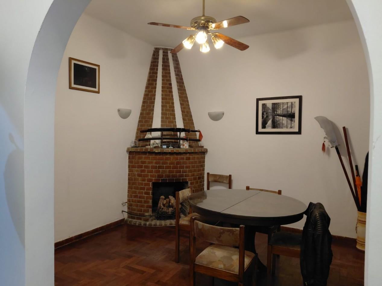 Foto de VENTA CASA 3 AMBIENTES HURLINGHAM CON DOBLE COCHERA, imagen 2