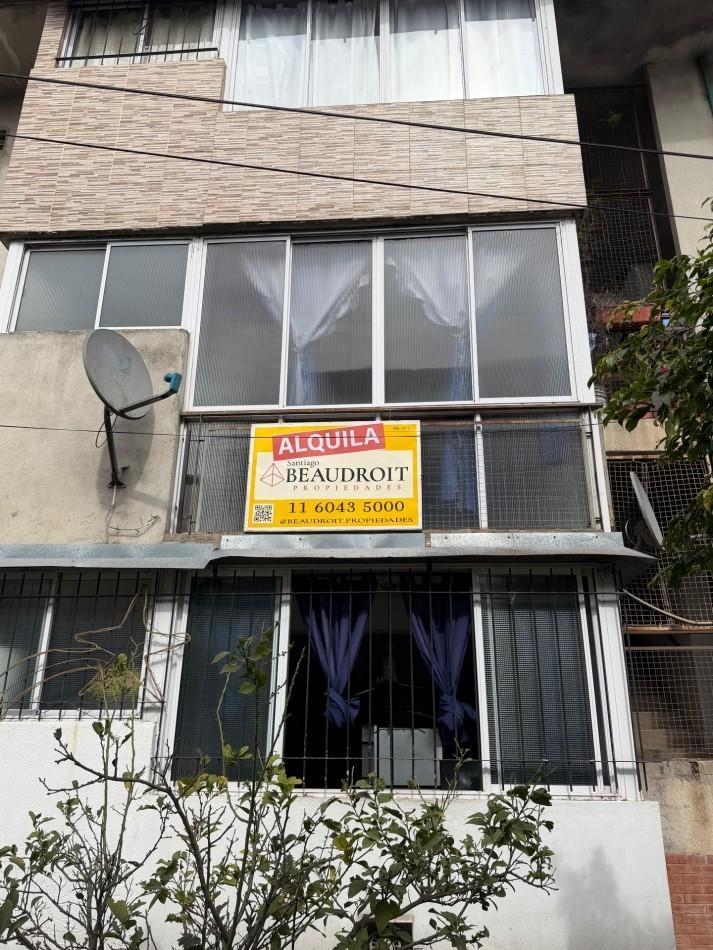 Foto de Alquiler Departamento 2 dormitorios con Patio, imagen 2