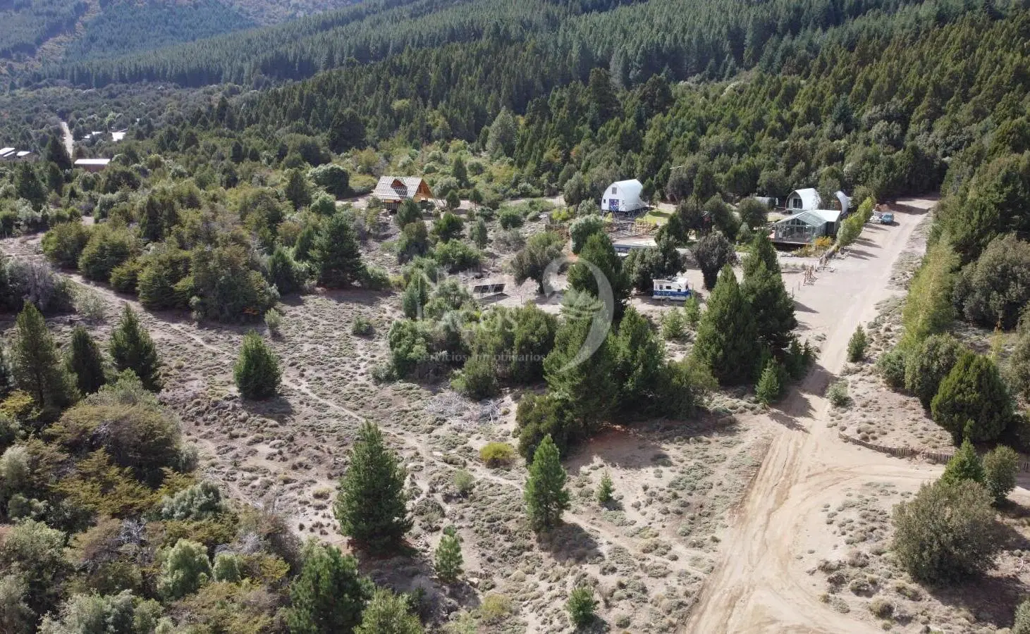 Venta de lote amplio sobre ruta 63 en Vila Lago Meliquina 4