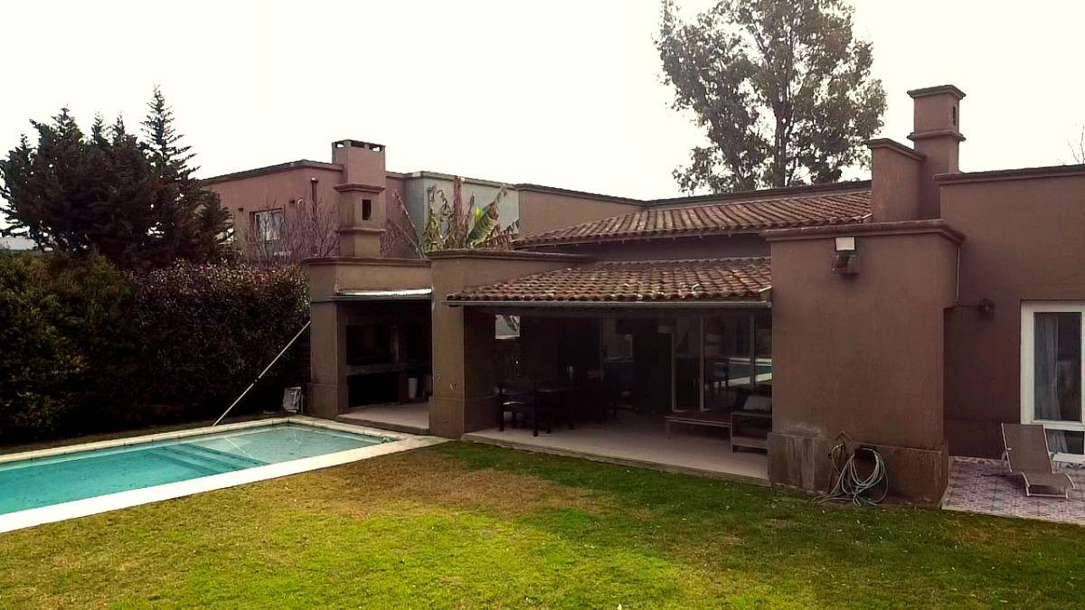Foto de Casa de 246 m² con 3 dormitorios en venta en El Encuentro, imagen 5