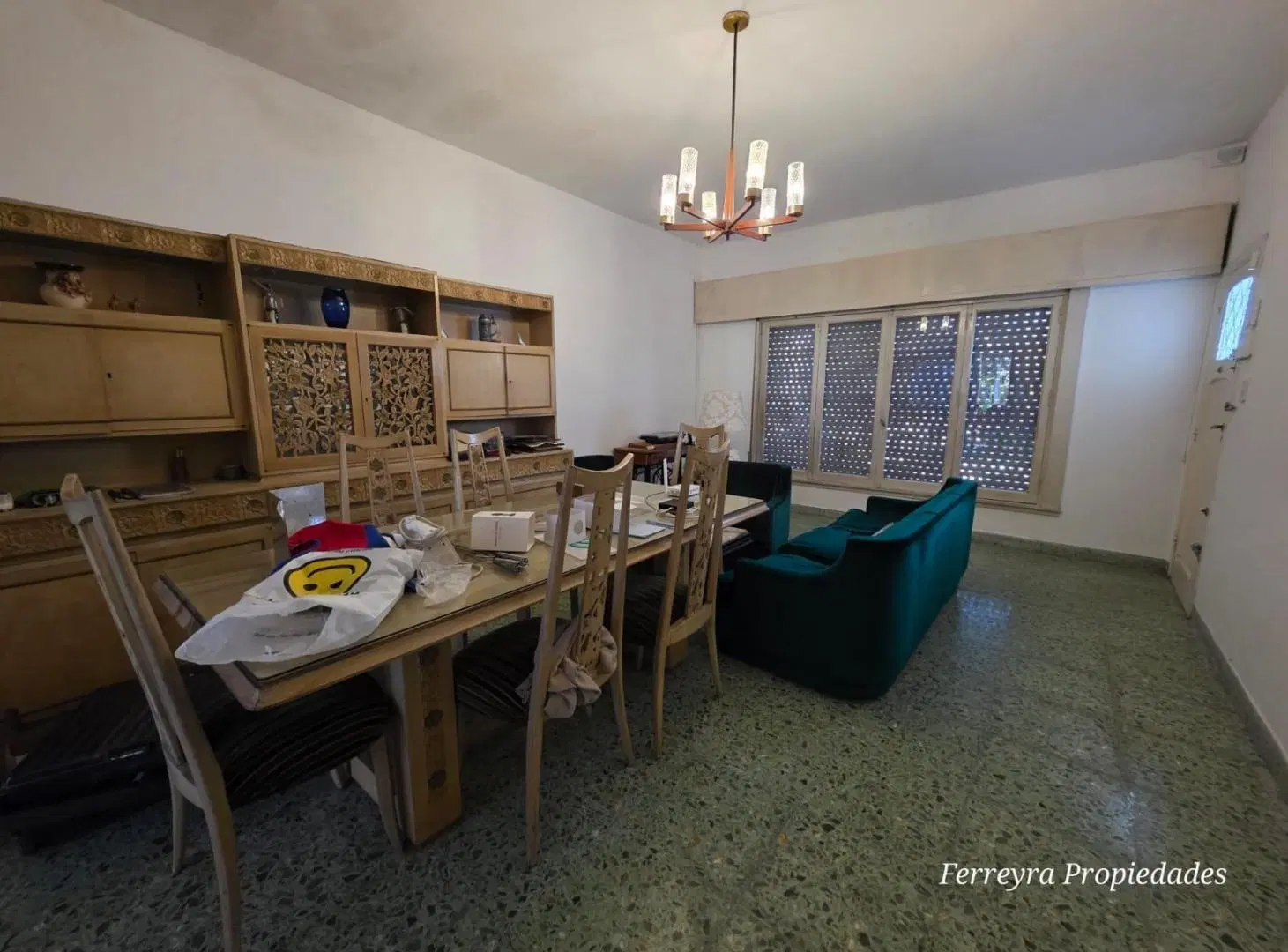 VENTA DE CASA 3 AMBIENTES CON AMPLIO JARDIN 3