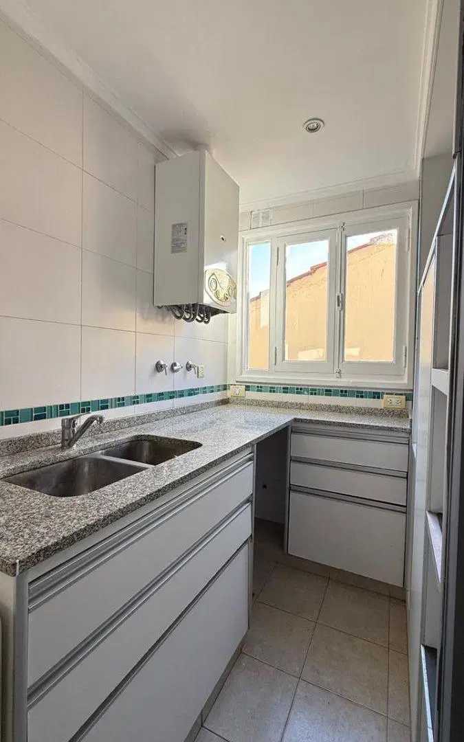 Departamento en Alquiler de 3 ambientes 1