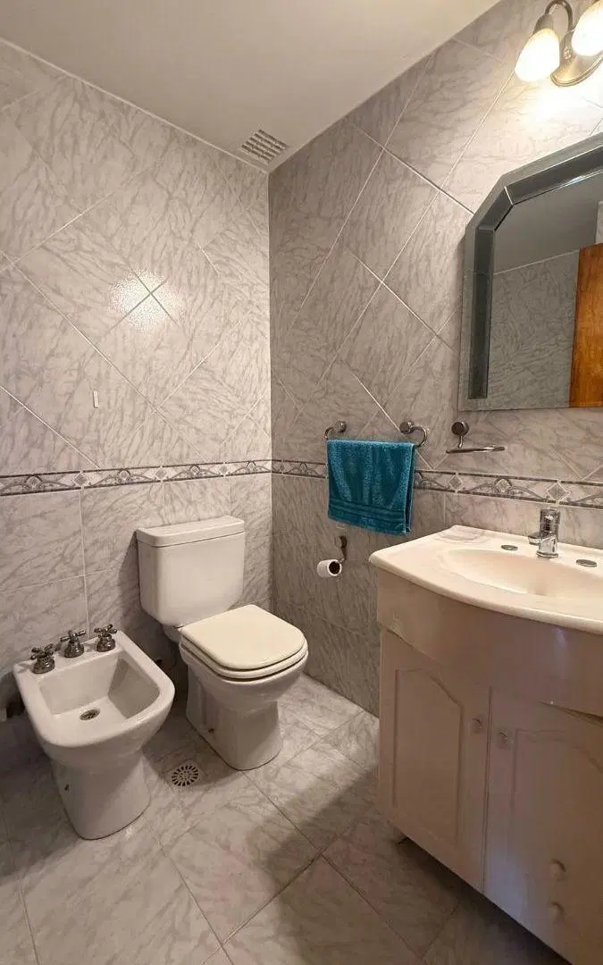 Chalet en Venta de 4 ambientes 2