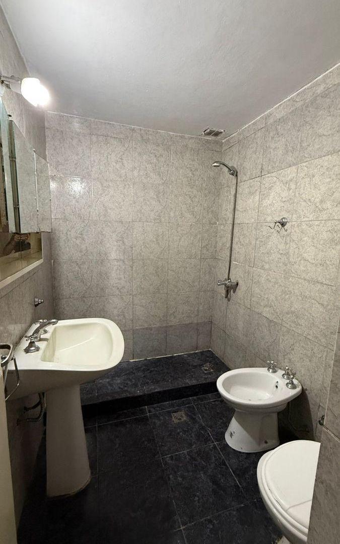 Foto de Local con departamento de 3 ambientes en venta, imagen 4