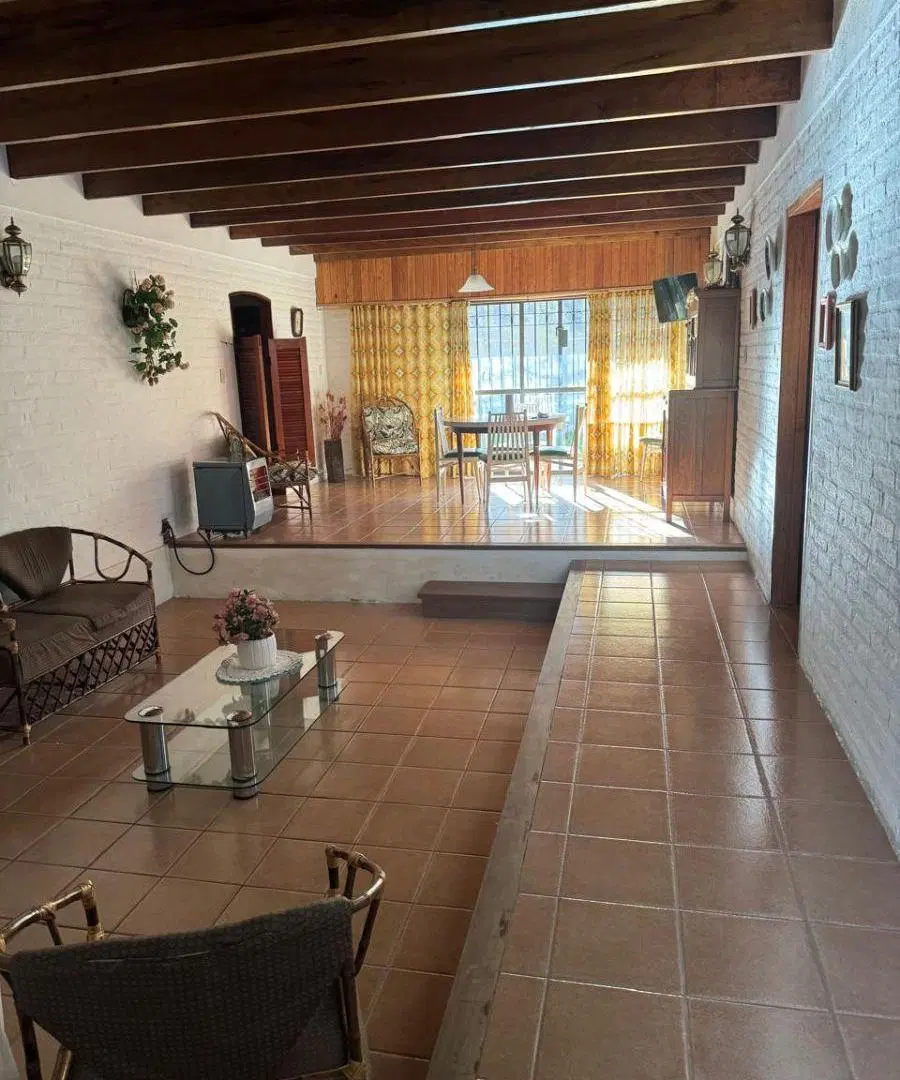 Chalet de tres ambientes en Barrio Zacagnini 2