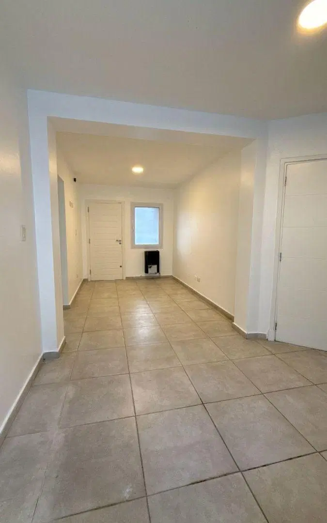 Casa en PH en alquiler con garaje cubierto 2