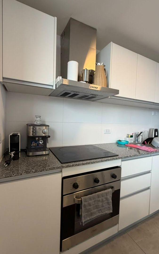 Foto de Venta Semipiso 3 ambientes al frente con cochera, imagen 2