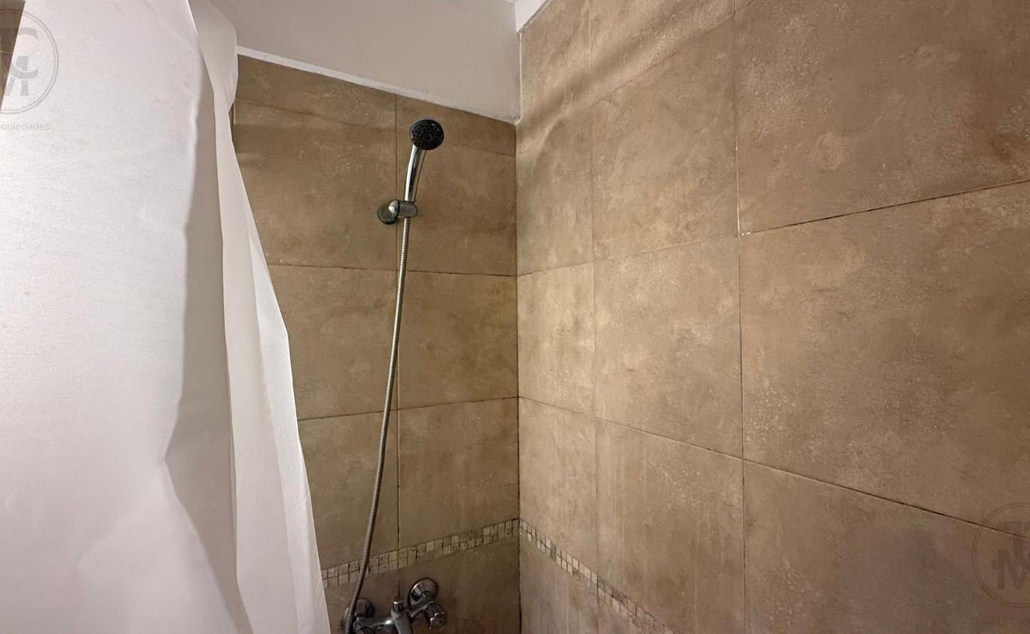 Foto de Venta Monoambiente en Parque Chas-Super luminoso y Funcional, imagen 2