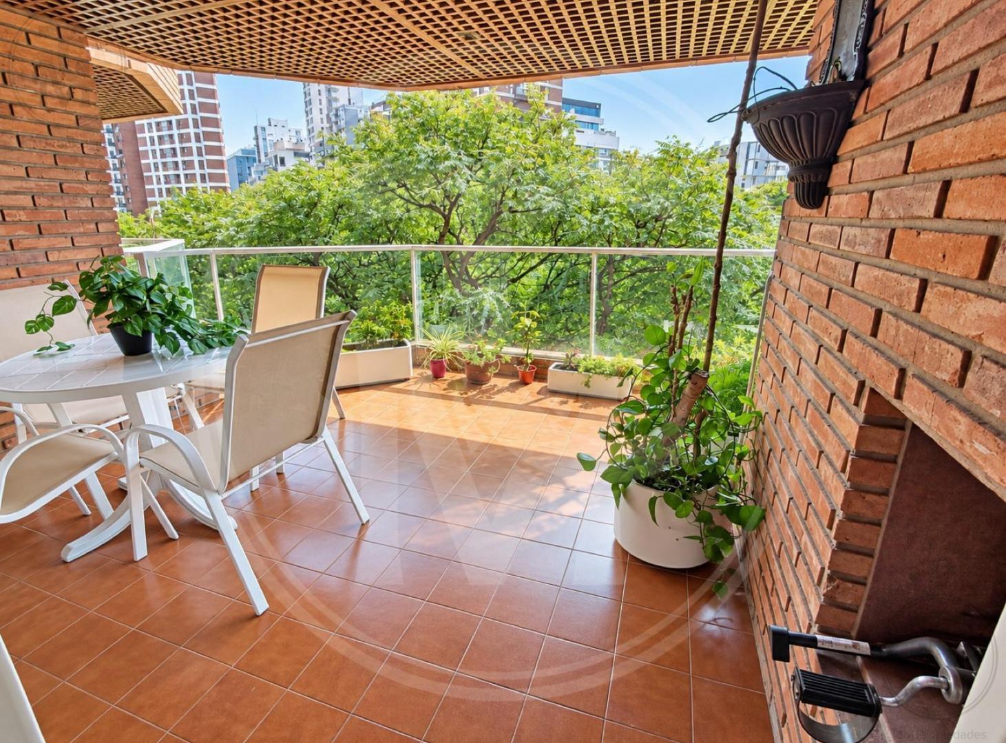 Foto de Departamento 4 ambientes en Belgrano con Cochera, imagen 2