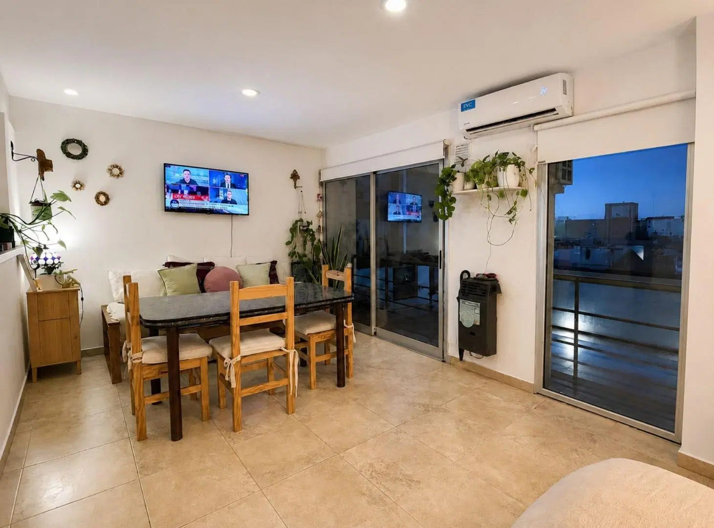 VENTA. INCREIBLE MONOAMBIENTE CON COCHERA! 8