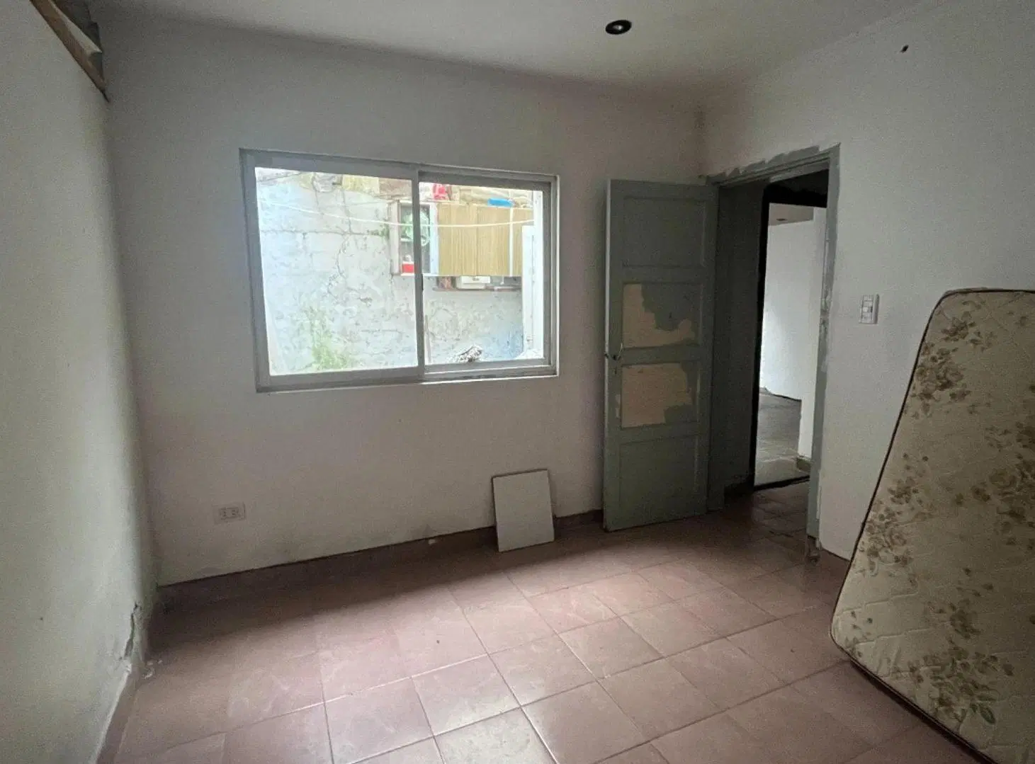 EN VENTA PH CON TERRAZA EN SAN JOSE PARA RECICLAR 5