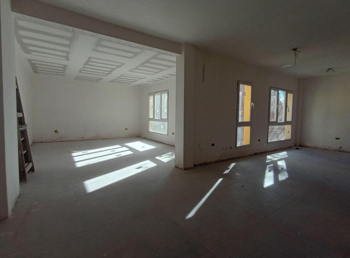 Foto de Edificio corporativo en block y local comercial, imagen 3