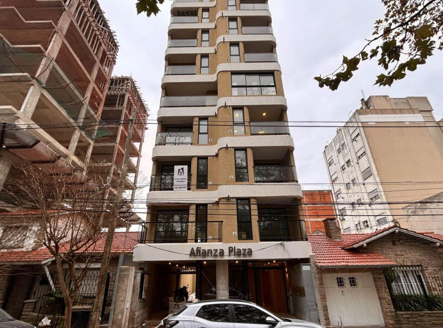 Foto de VENTA SEMIPISO 2 AMB A ESTRENAR CON BALCON, imagen 2