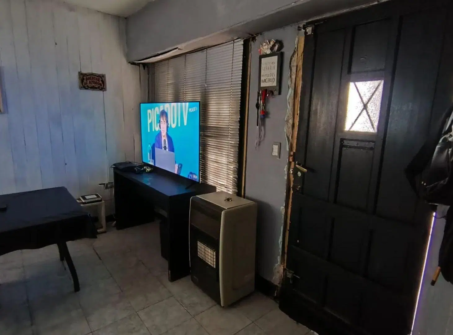 VENTA - Casa a reciclar con patio 5