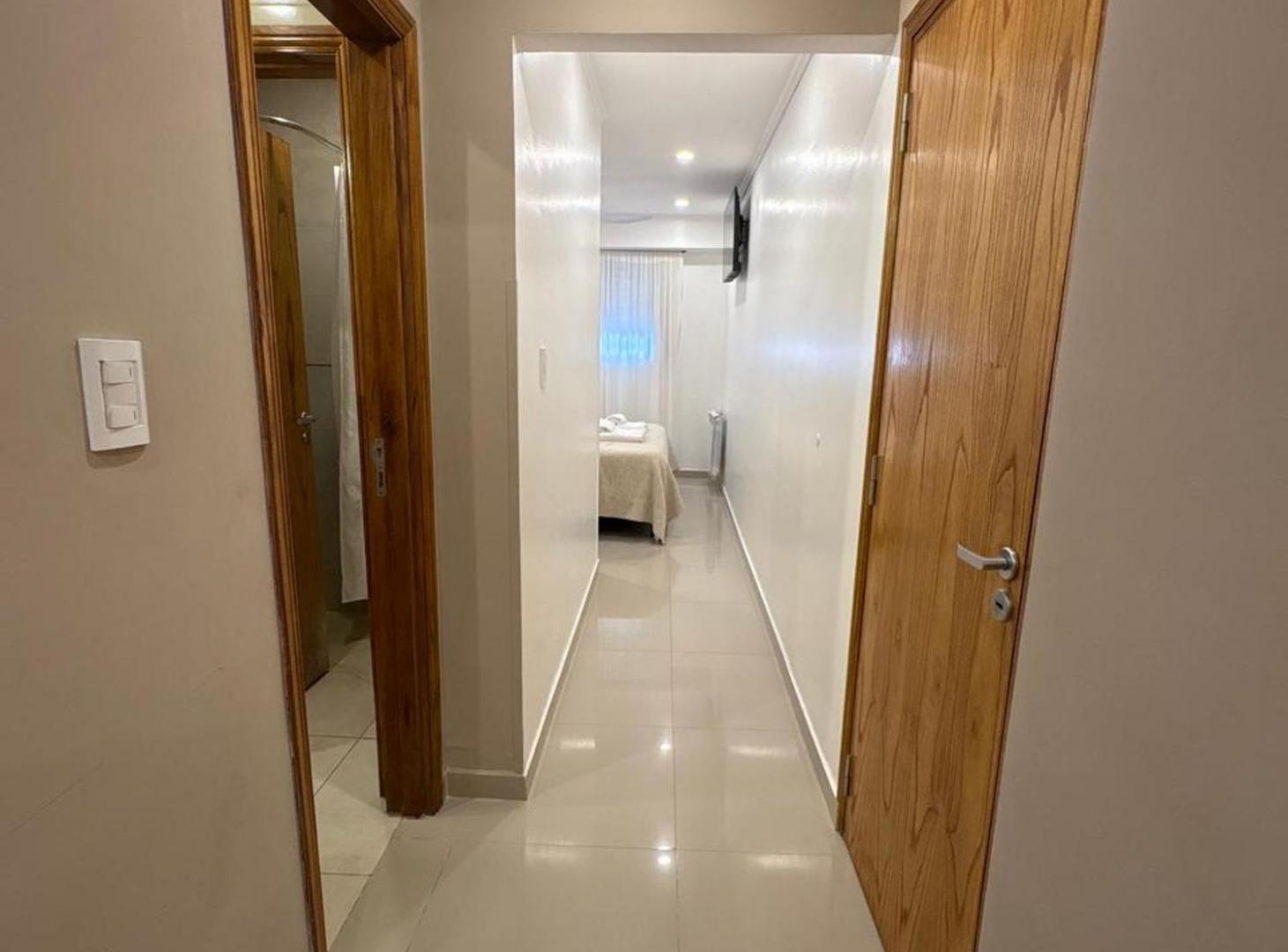Foto de HOTEL 21 habitaciones a metros del mar en La Perla, imagen 5