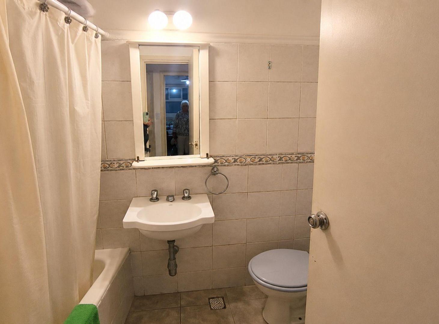 Foto de VENTA - Departamento 2 ambientes - Centro, imagen 4