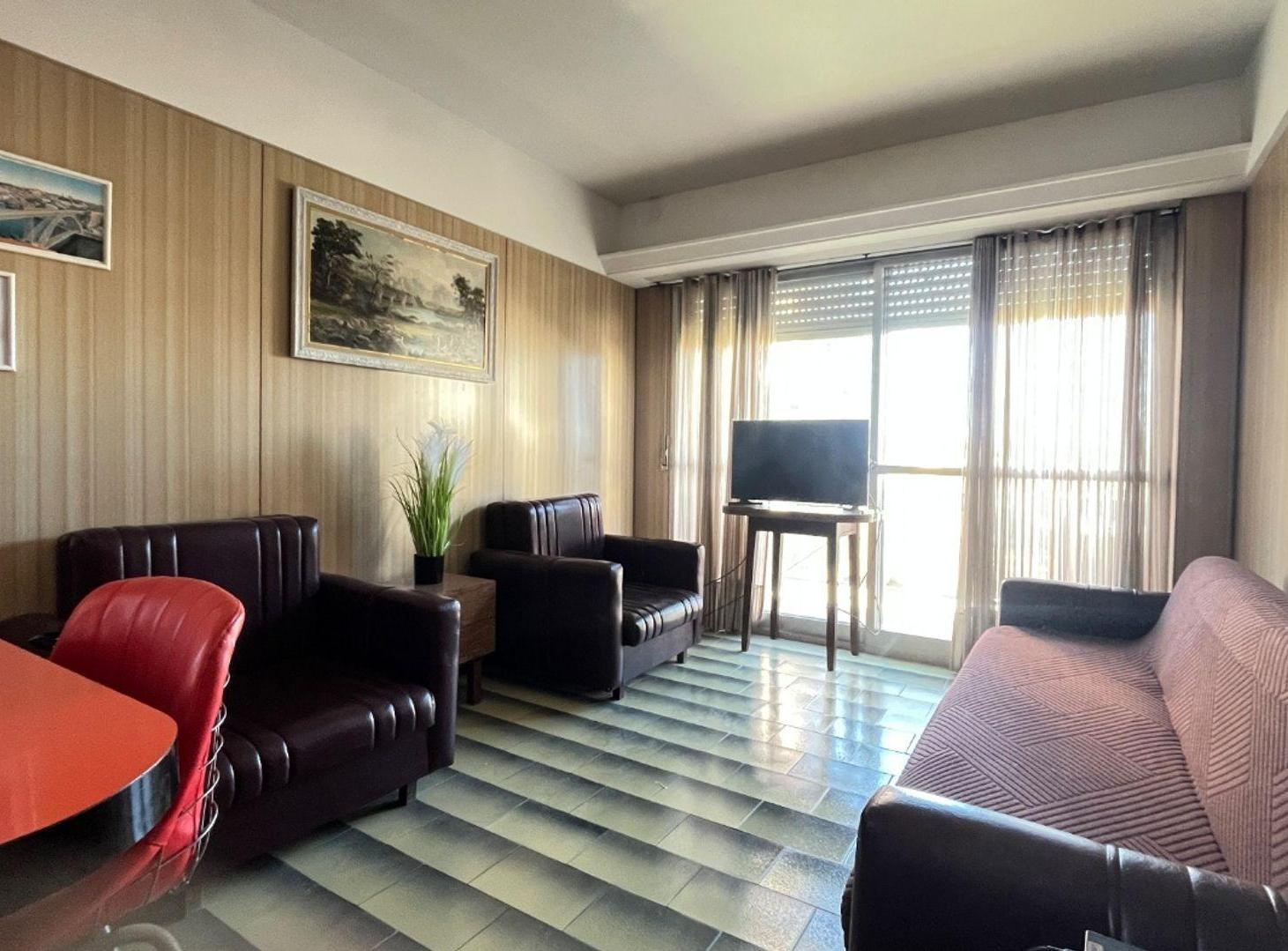 Foto de Departamento familiar con cochera en Las Toscas, imagen 2