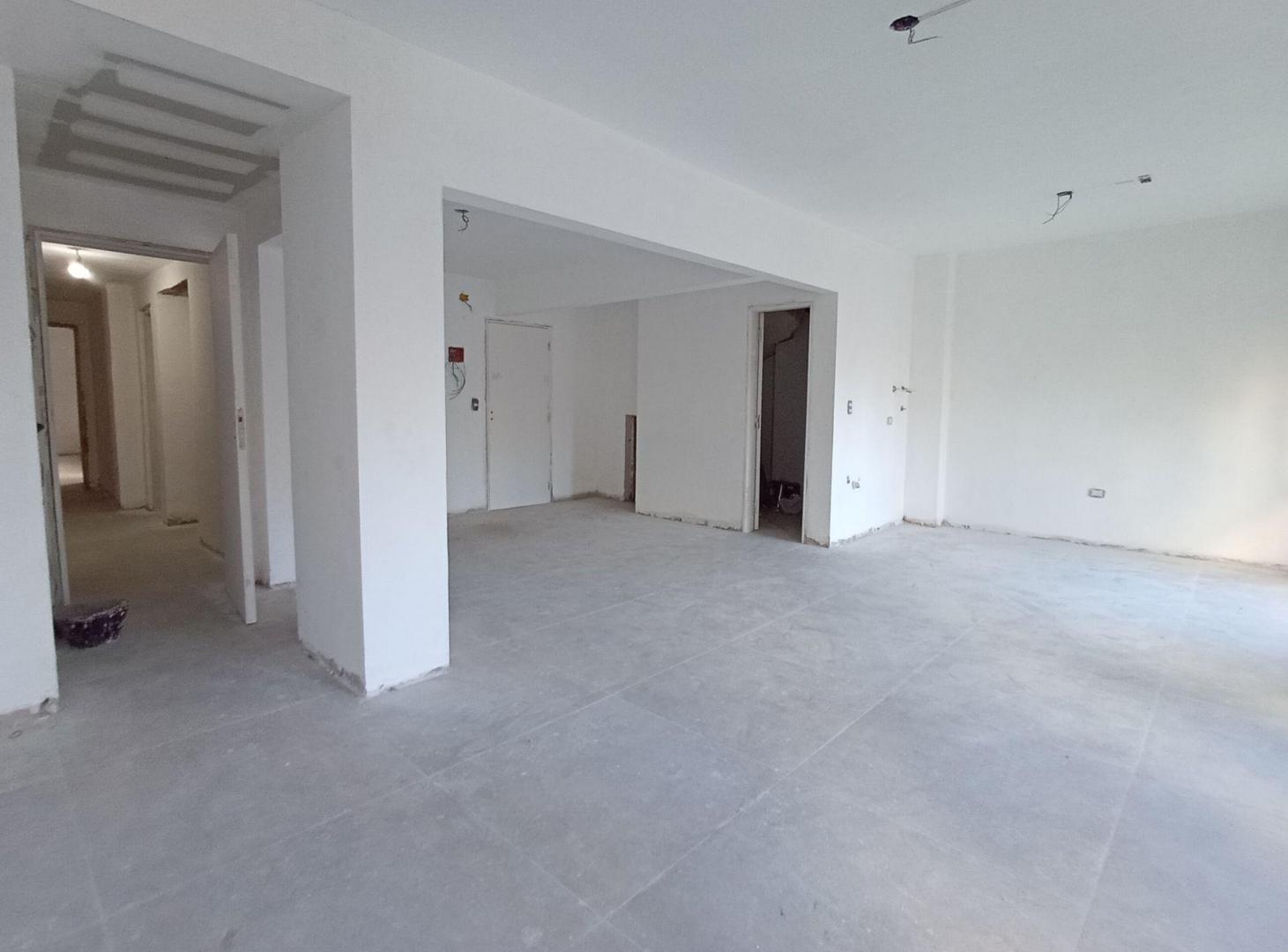 Foto de Edificio corporativo en block y local comercial, imagen 2