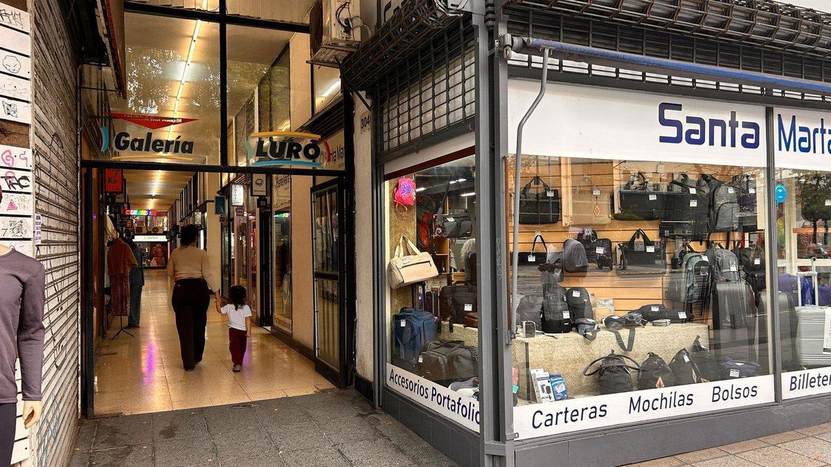 Foto de Local Comercial, Av. Luro 3050, Mar del Plata, imagen 1