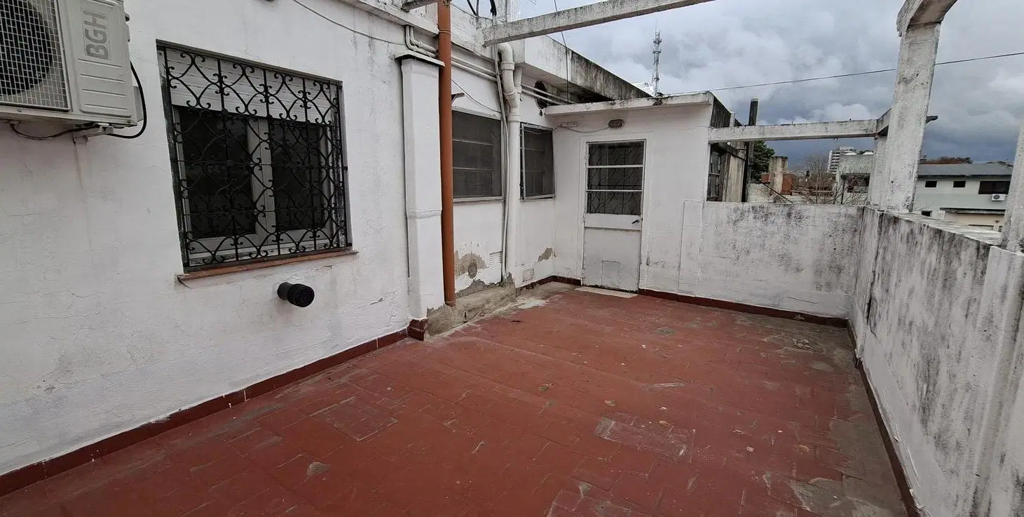 Departamento venta de 3 ambientes en Quilmes 2