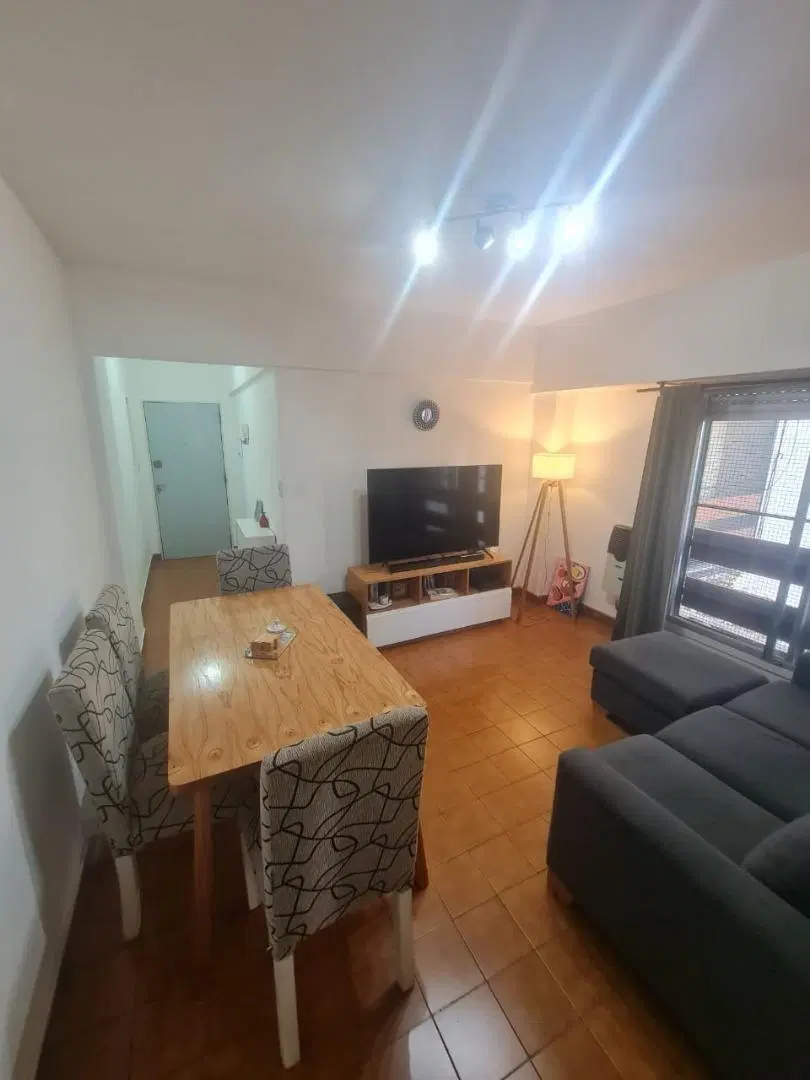 Departamento 2 ambientes en venta en Avellaneda 4