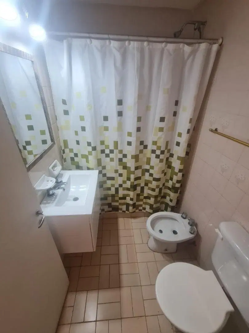 Departamento 2 ambientes en venta en Avellaneda 5